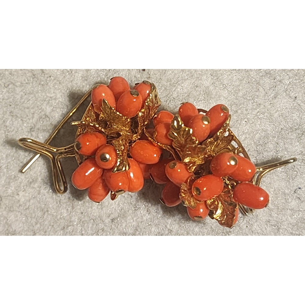 Judith McCann Vintage Wingback Earrings Orange Coral Berry Cluster Gold Tone